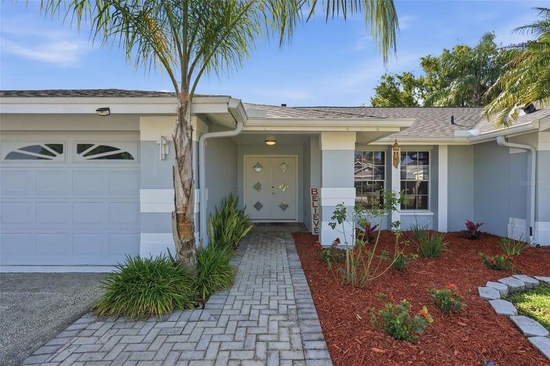 1775 Stable Trl, Palm Harbor, FL 34685