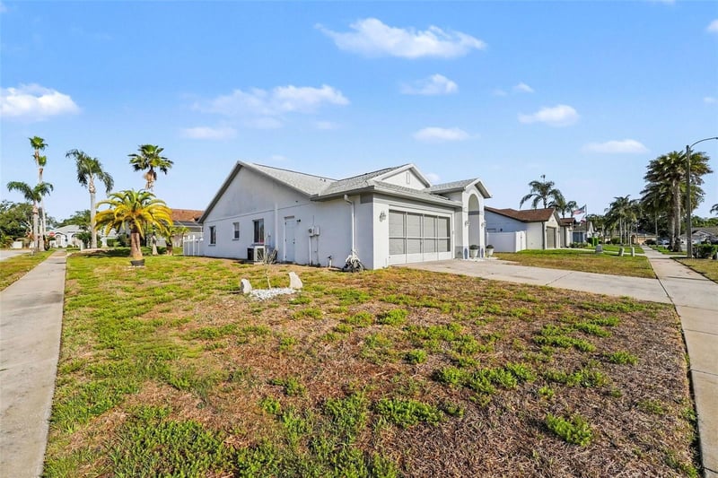 5523 Hereford Dr, New Port Richey, FL 34655