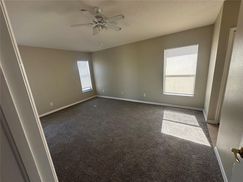 8105 Water Tower Dr, Tampa, FL 33619