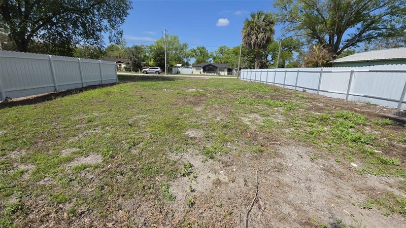 12505 Four Oaks Rd, Tampa, FL 33624