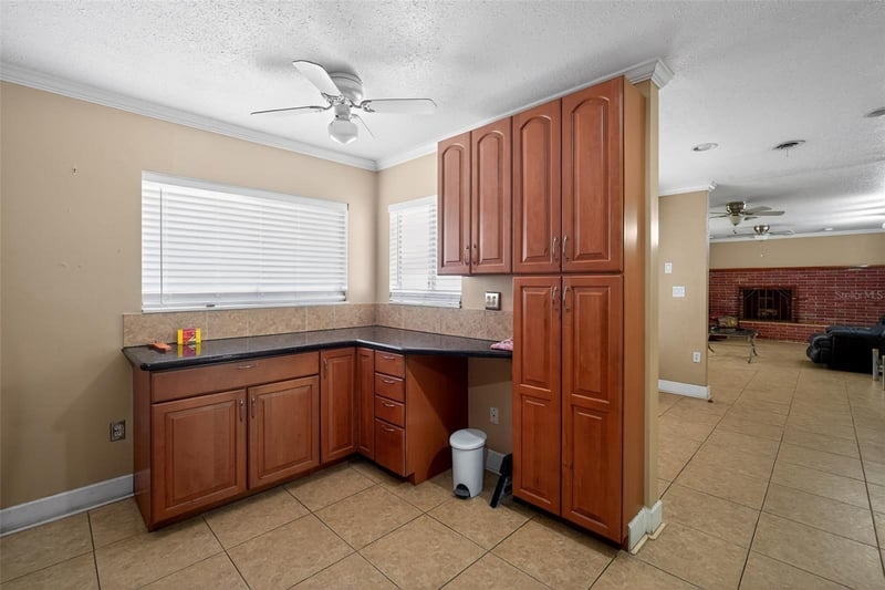 1406 Haven BEND, Tampa, FL 33613