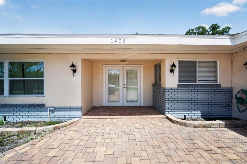 1406 Haven BEND, Tampa, FL 33613