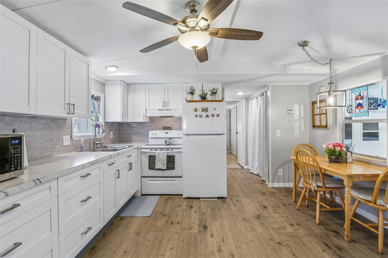 3204 Pond Hollow St, Wesley Chapel, FL 33543