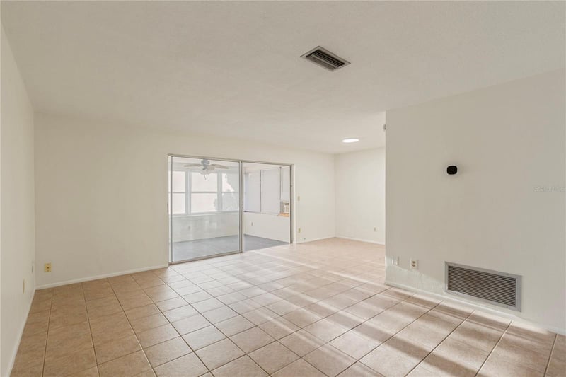 1248 Lazy Lake Rd, Dunedin, FL 34698