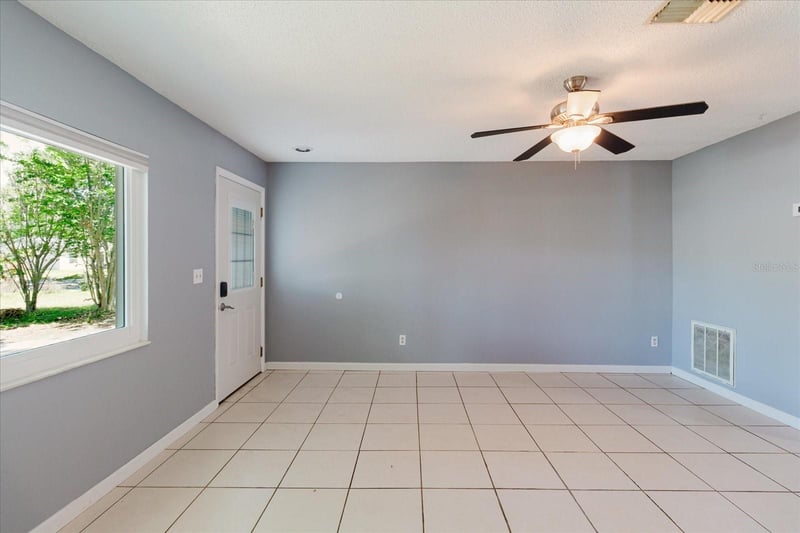 2009 Peppertree Ct, Oldsmar, FL 34677