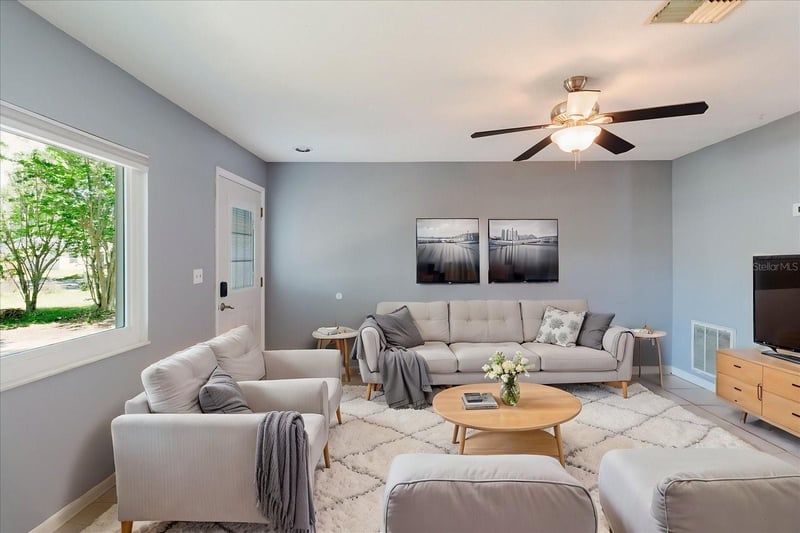 2009 Peppertree Ct, Oldsmar, FL 34677