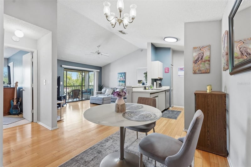 2067 Hunters Glen Dr #339, Dunedin, FL 34698
