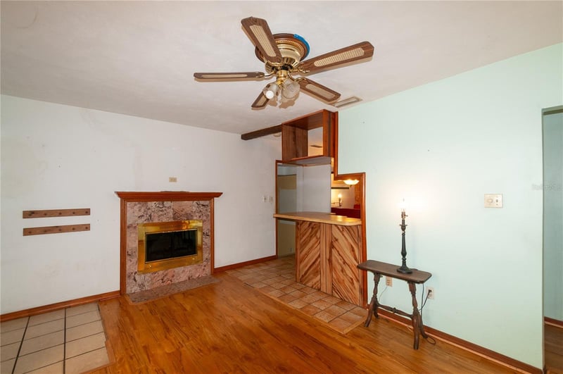 9609 Elmer St, Tampa, FL 33612
