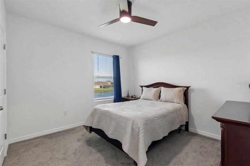 3406 Grassy Knoll Ct, Plant City, FL 33565