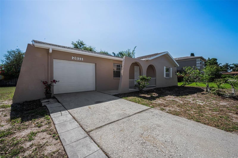 2611 Knoll St, Palm Harbor, FL 34683