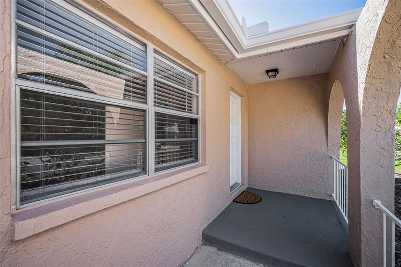 2611 Knoll St, Palm Harbor, FL 34683