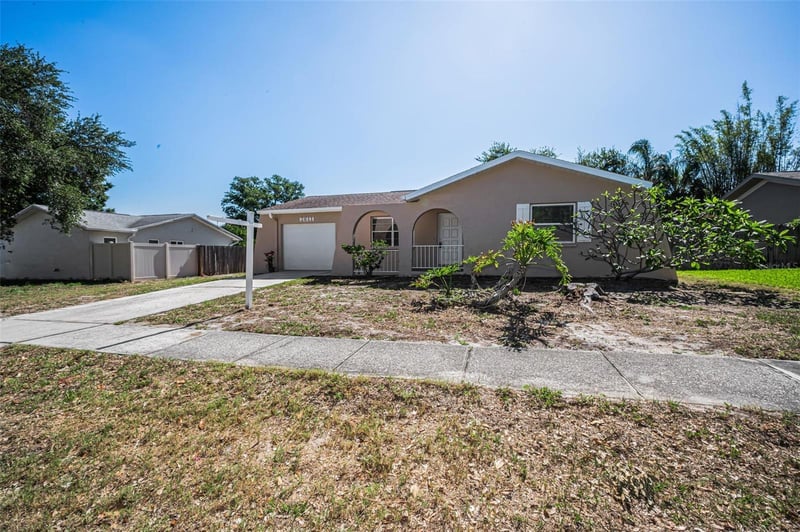 2611 Knoll St, Palm Harbor, FL 34683