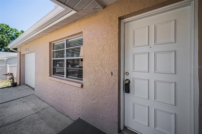 2611 Knoll St, Palm Harbor, FL 34683