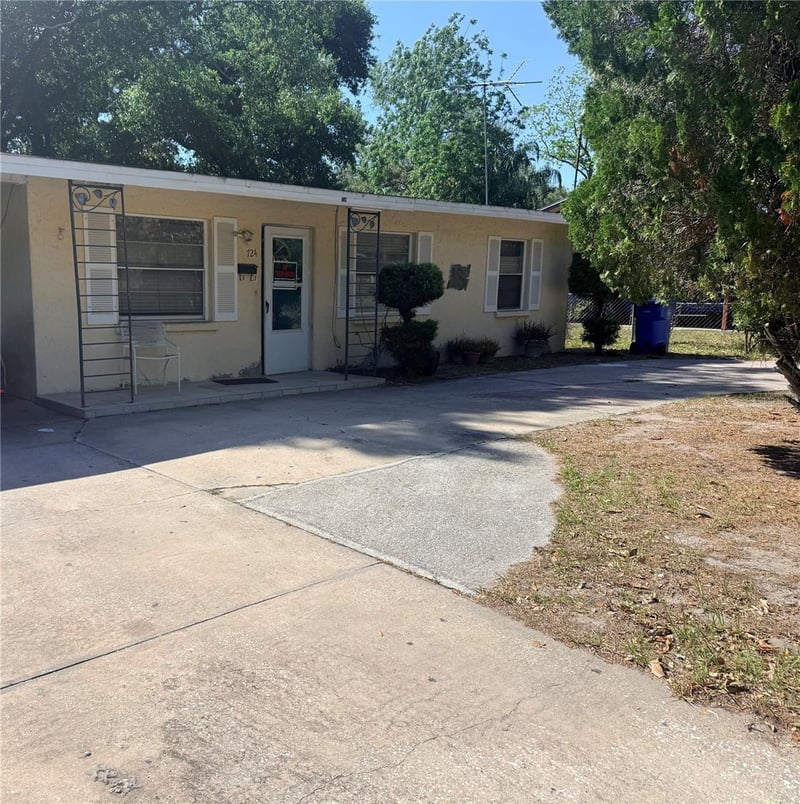 724 18th St, Bradenton, FL 34208