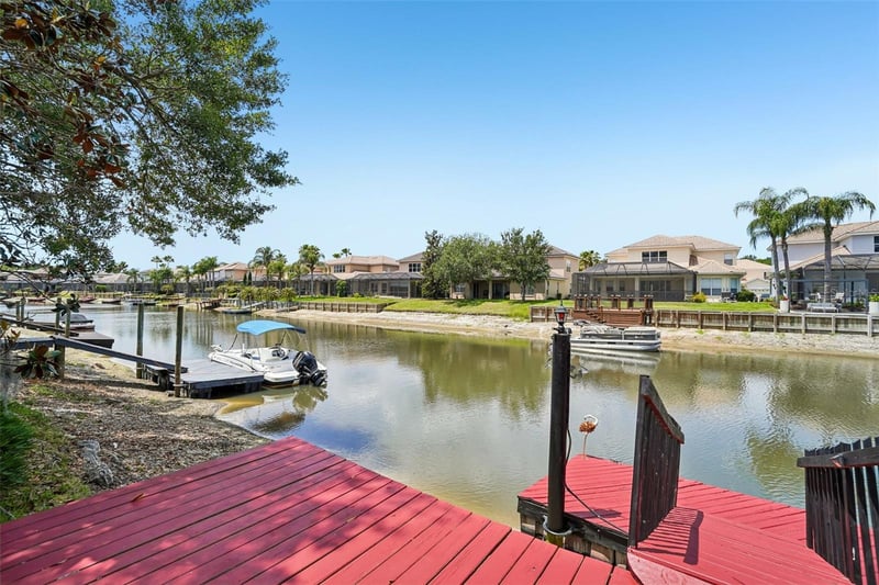 18032 Malakai Isle Dr, Tampa, FL 33647
