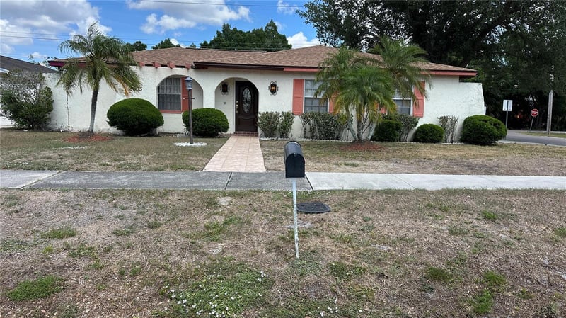 8603 Barkwood Pl, Tampa, FL 33615