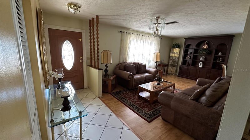 8603 Barkwood Pl, Tampa, FL 33615