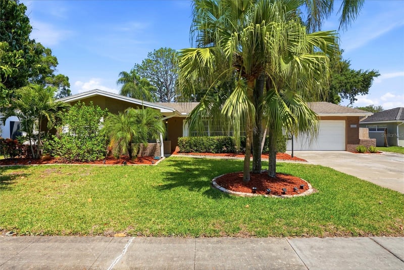 1341 Ranchwood Dr, Clearwater, FL 33764