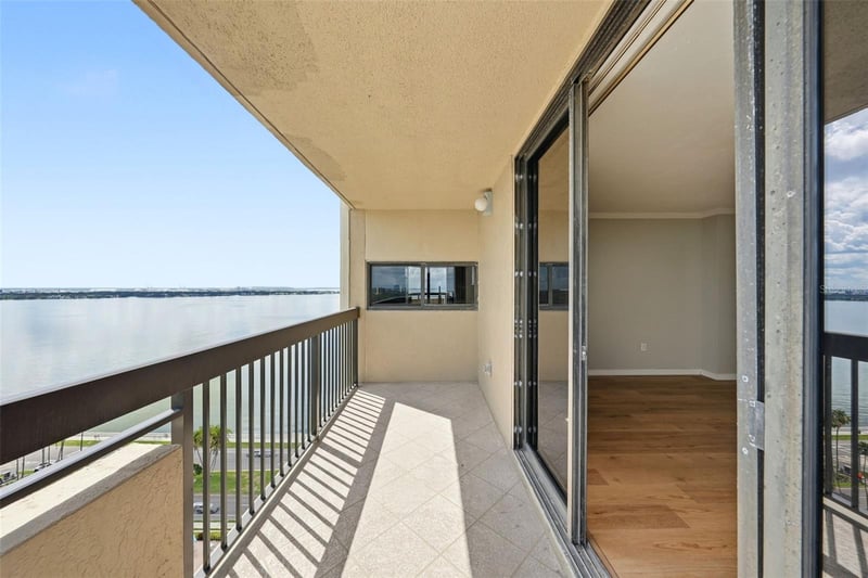 2413 Bayshore Blvd #2001, Tampa, FL 33629