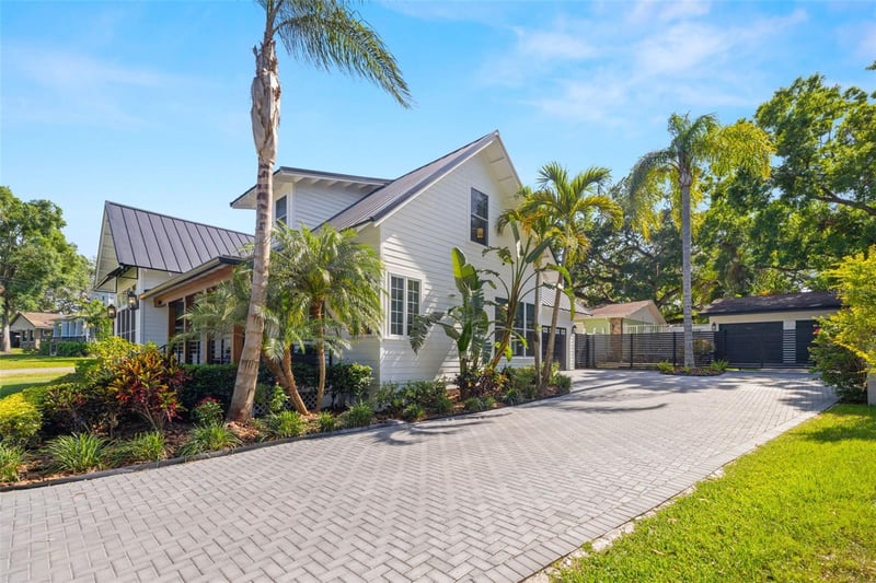 5610 River Shore Dr, Tampa, FL 33603