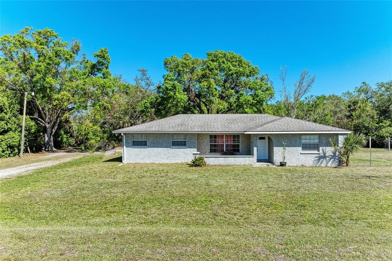 4007 45th St, Bradenton, FL 34208