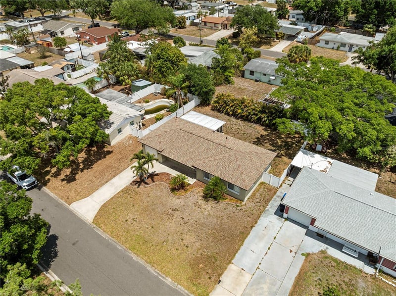 5965 15th St, St Petersburg, FL 33703