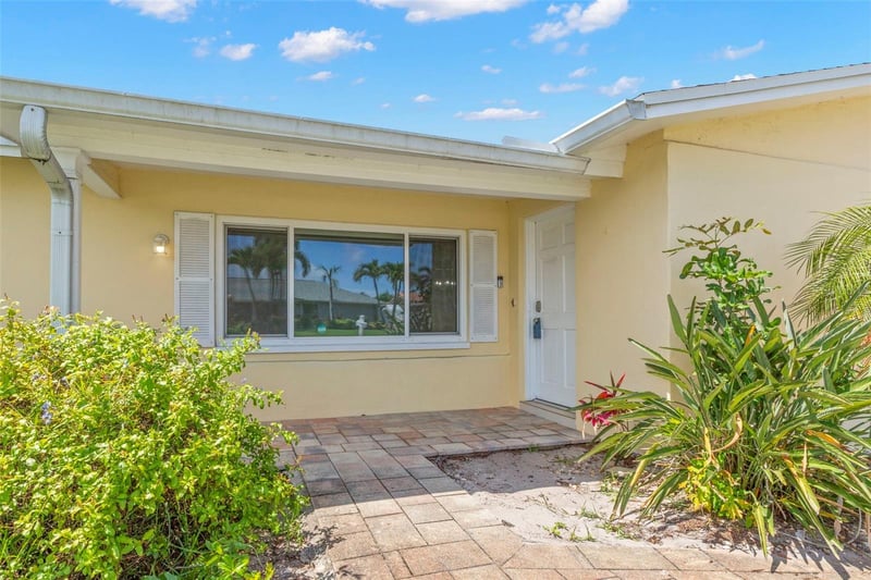 13150 88th Ave, Seminole, FL 33776