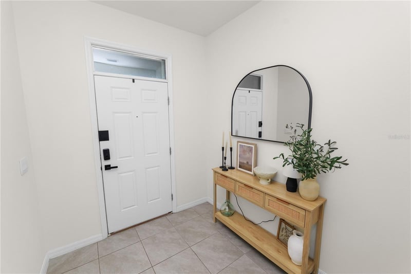 3830 Sunflower Field Pl, Plant City, FL 33565