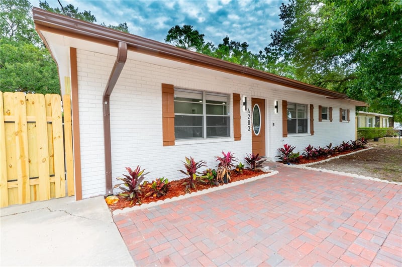4203 Fawn Cir, Tampa, FL 33610