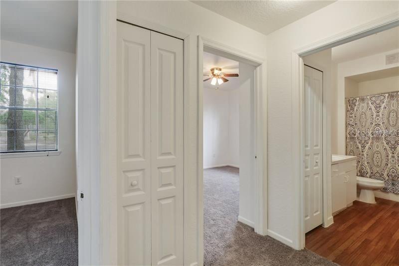 17114 Carrington Park Dr #213, Tampa, FL 33647