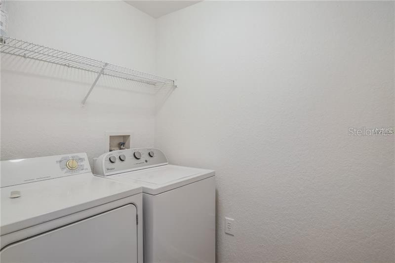 17114 Carrington Park Dr #213, Tampa, FL 33647