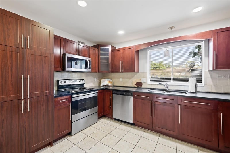 8601 Huron Ct #44, Tampa, FL 33614