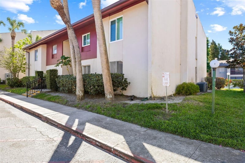 8601 Huron Ct #44, Tampa, FL 33614