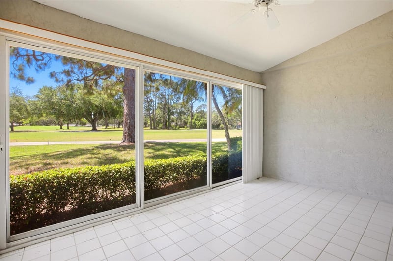 5576 Country Club Way #5576, Sarasota, FL 34243
