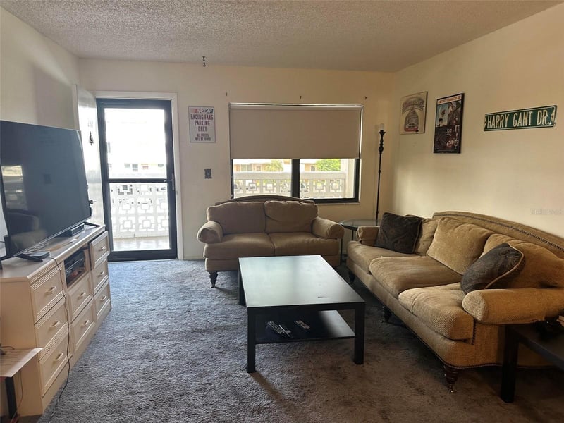 5090 Bay St #220, St Petersburg, FL 33703