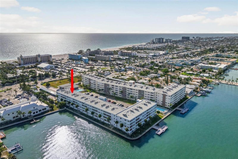 5555 Gulf Blvd #402, St Pete Beach, FL 33706