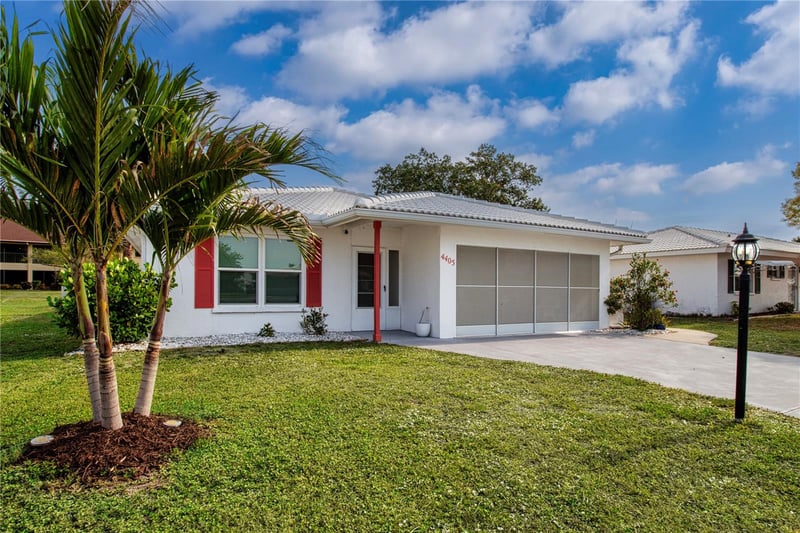 4405 Lakewood Ave, Bradenton, FL 34208