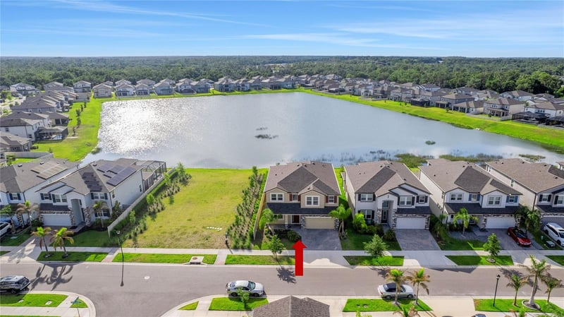 3091 Marine Grass Dr, Wimauma, FL 33598