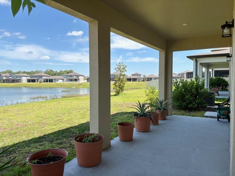3091 Marine Grass Dr, Wimauma, FL 33598