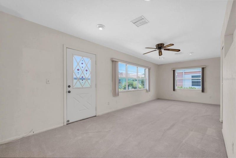 8241 Brentwood Rd #8241, Seminole, FL 33777