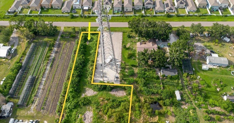11105 Sumner Rd, Wimauma, FL 33598