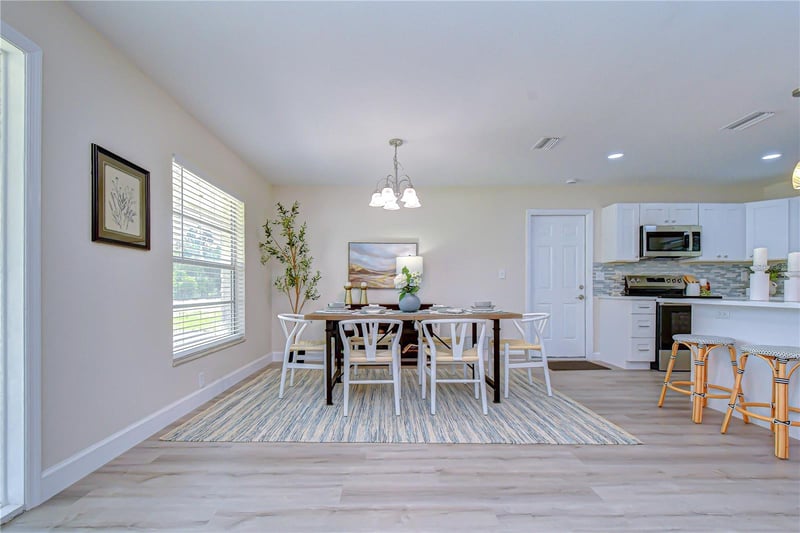 2167 Lakeview Rd, Clearwater, FL 33764