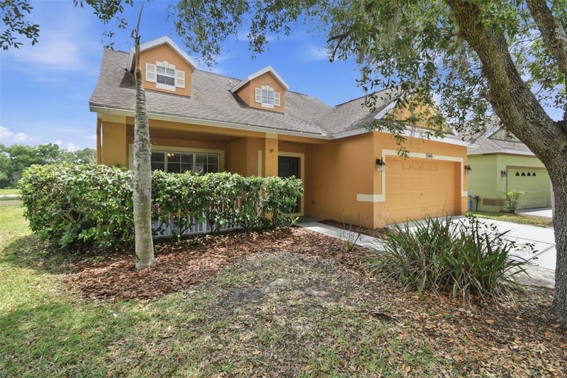 6409 Bridgecrest Dr, Lithia, FL 33547