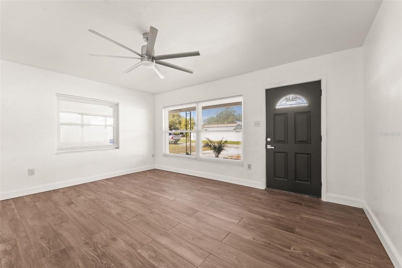8141 42nd St, Pinellas Park, FL 33781
