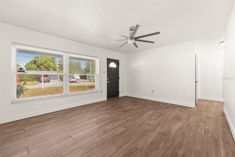 8141 42nd St, Pinellas Park, FL 33781
