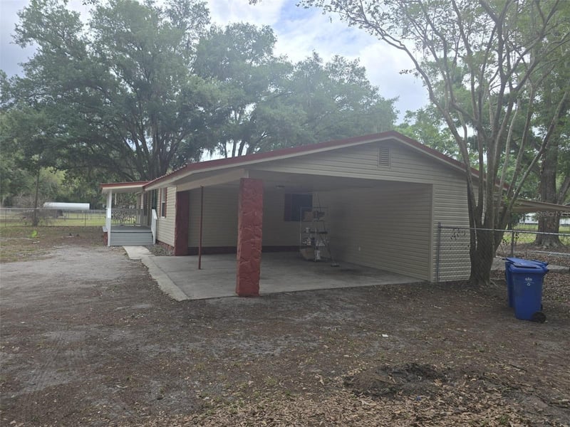 8009 Franklin Rd, Plant City, FL 33565