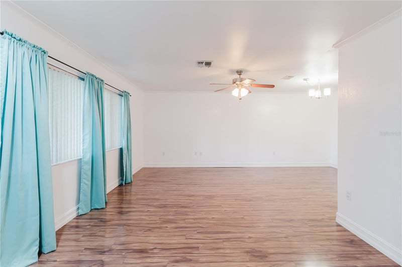 2276 Tamarron Ter, Palm Harbor, FL 34683