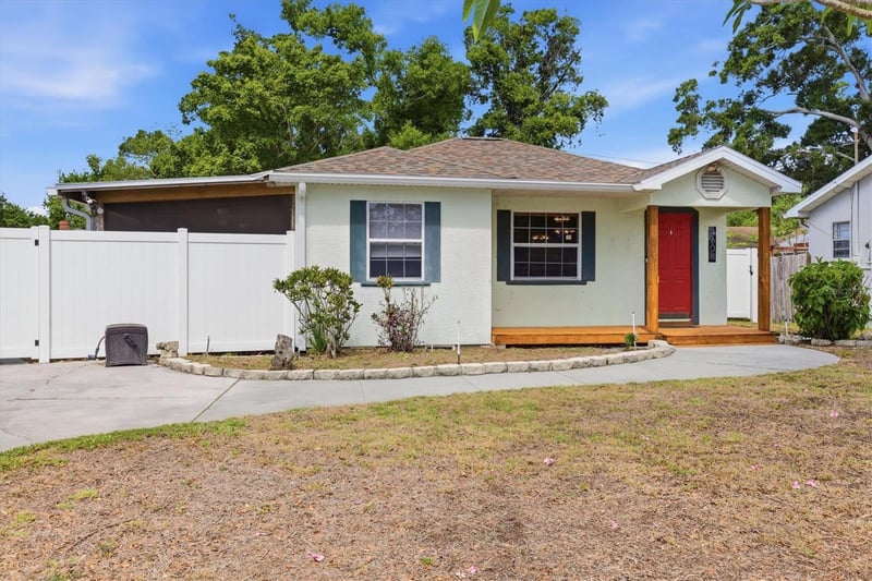 4608 46th St, St Petersburg, FL 33714