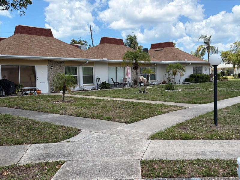 4345 Tahitian Gardens Cir #C, Holiday, FL 34691