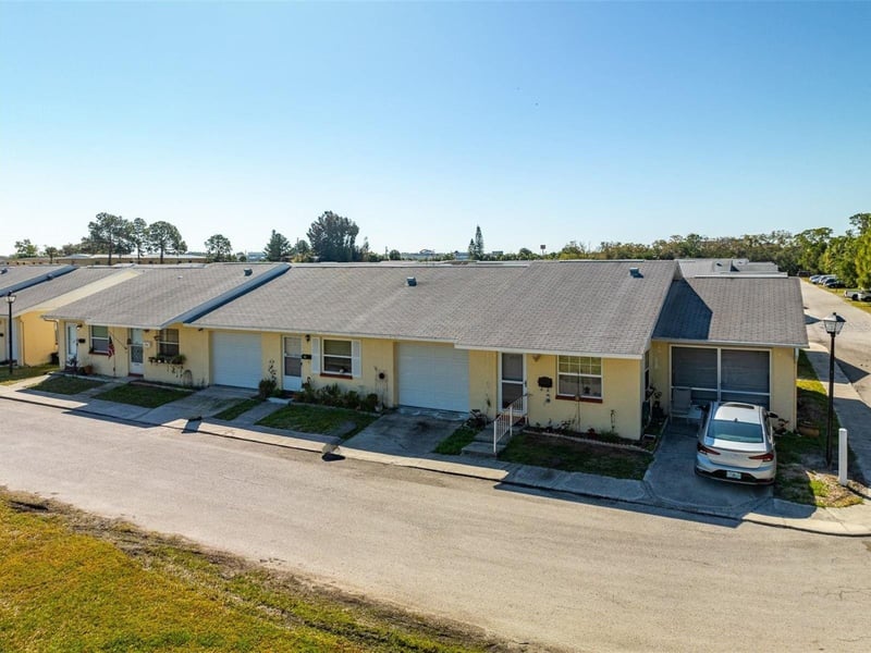4954 Bitner St, New Port Richey, FL 34652